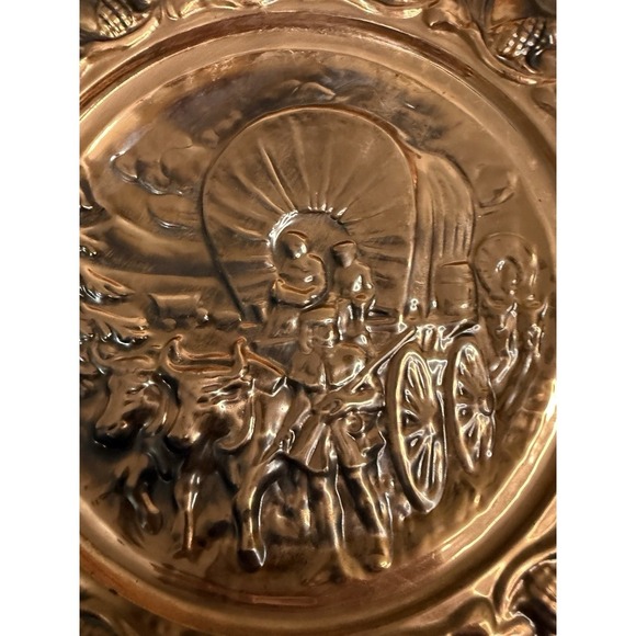 Vintage Coppercraft Guild Copper  Set Of  2 PCs  Wall Hanging Plates 20"and 13" - Picture 3 of 16